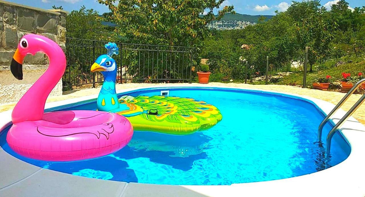 Holiday Home Deni Roč Dış mekan fotoğraf