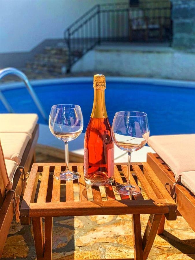Holiday Home Deni Roč Dış mekan fotoğraf